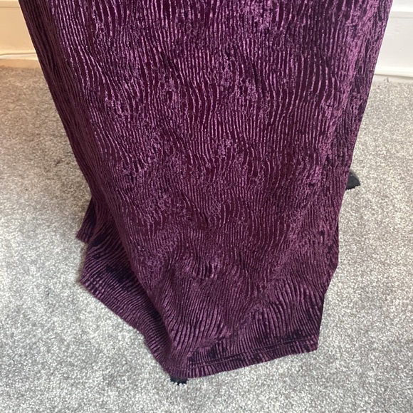 Jessica McClintock Gunne Sax Wine Color Velvet Gown Dress Gold Flower Straps - Picture 6 of 13